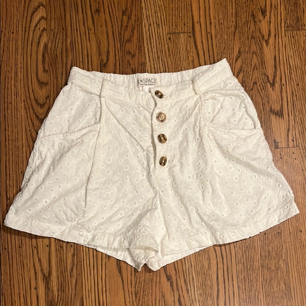l*space Shorts